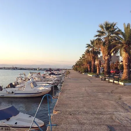 Sunday House * Skála Kallirákhis