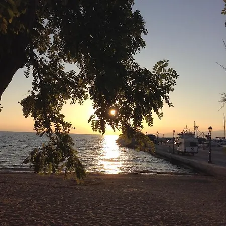 Sunday House アパート *