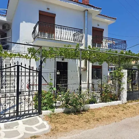 דירה Sunday House
